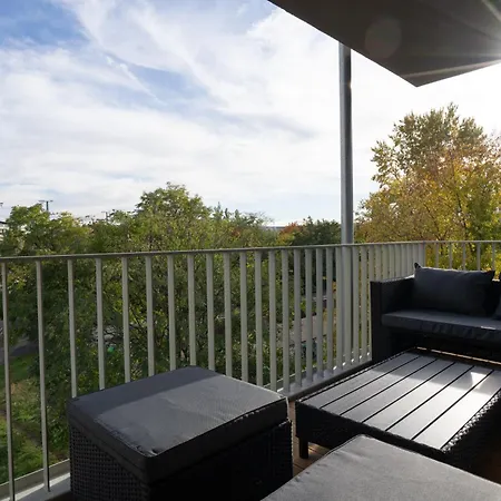 Cozy Dream Mit Terrasse Und Parkplatz - 90m²