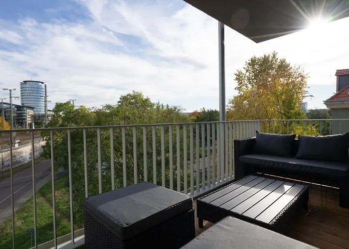Cozy Dream Mit Terrasse Und Parkplatz - 90m²