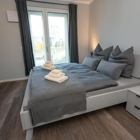 Cozy Dream Mit Terrasse Und Parkplatz - 90m² Apartmán *